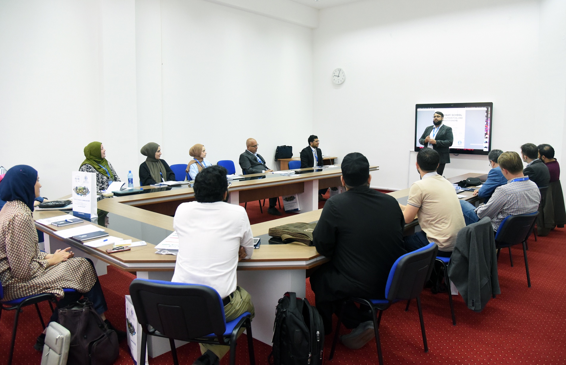 “The Hanafi School: Texts, Authors, And Practitioners” Workshop Held At IUS