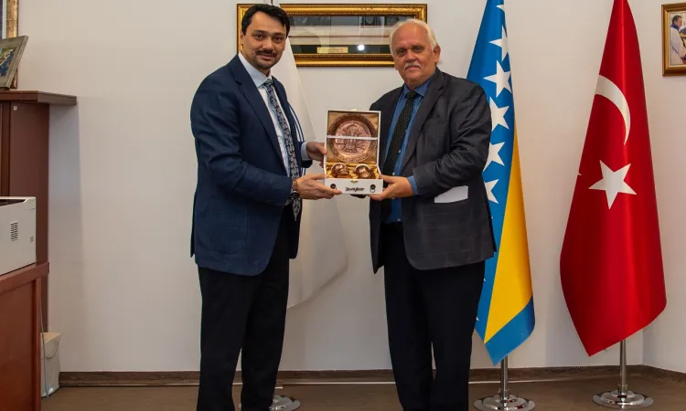 Ambasador Bugarske Valeri Ivanov Jotov održao predavanje studentima PSIR programa