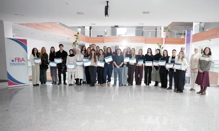 Akademska izvrsnost: FBA Dean’s Honor List 2025